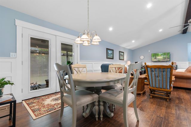 505 Country Club Dr., Conway, SC 29526