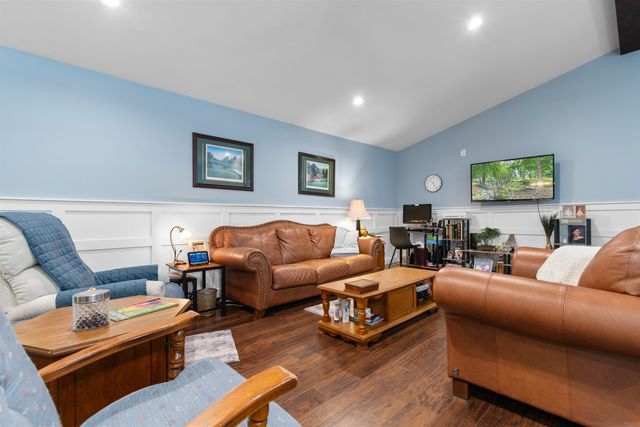 505 Country Club Dr., Conway, SC 29526