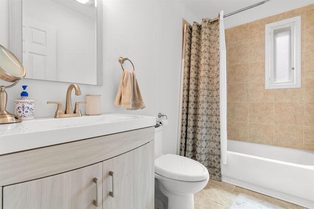 505 Country Club Dr., Conway, SC 29526