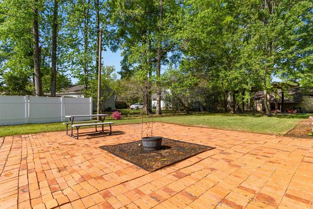 505 Country Club Dr., Conway, SC 29526