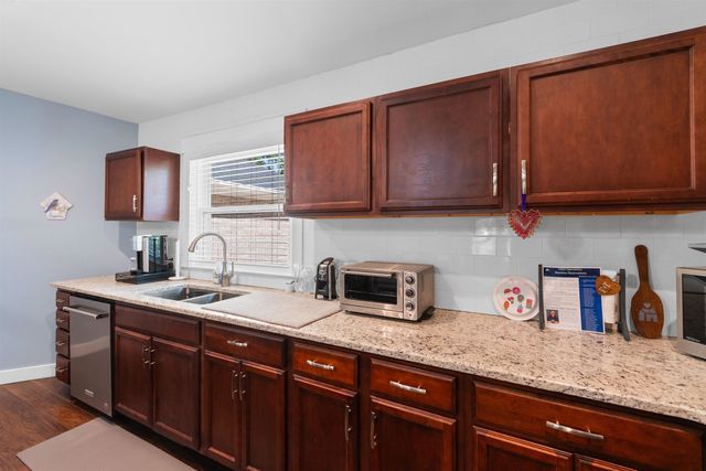 505 Country Club Dr., Conway, SC 29526