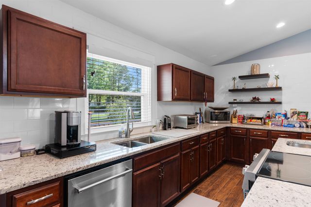 505 Country Club Dr., Conway, SC 29526