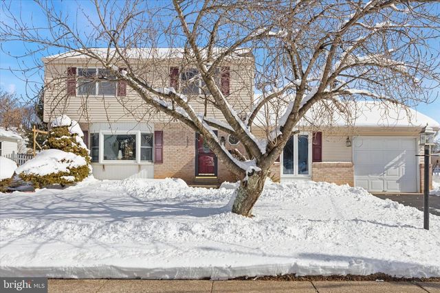 233 SHARPLESS RD, Southampton, PA 18966