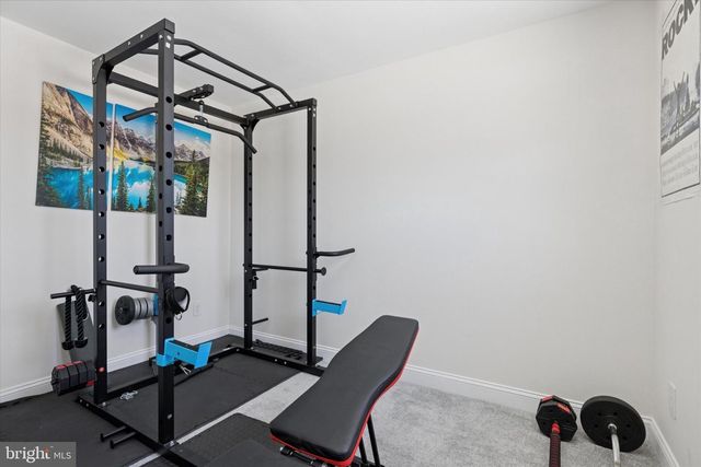 233 SHARPLESS RD, Southampton, PA 18966