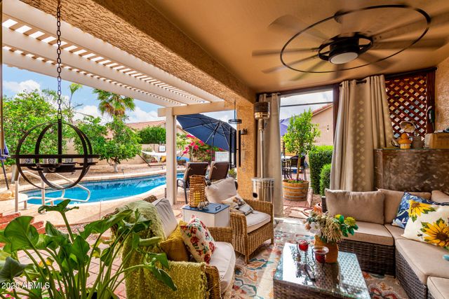 9529 E ARROWVALE Drive, Sun Lakes, AZ 85248