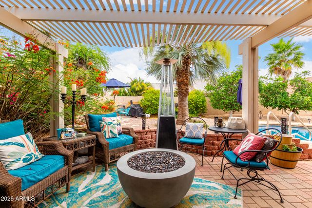 9529 E ARROWVALE Drive, Sun Lakes, AZ 85248