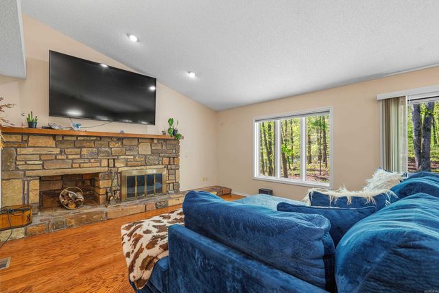 2 Palencia Lane, Hot Springs Village, AR 71909