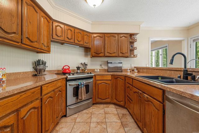 2 Palencia Lane, Hot Springs Village, AR 71909