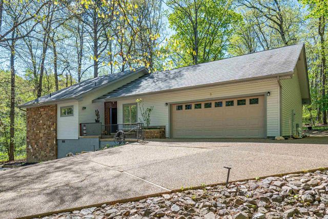 2 Palencia Lane, Hot Springs Village, AR 71909