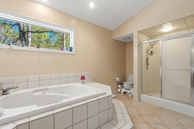 2 Palencia Lane, Hot Springs Village, AR 71909