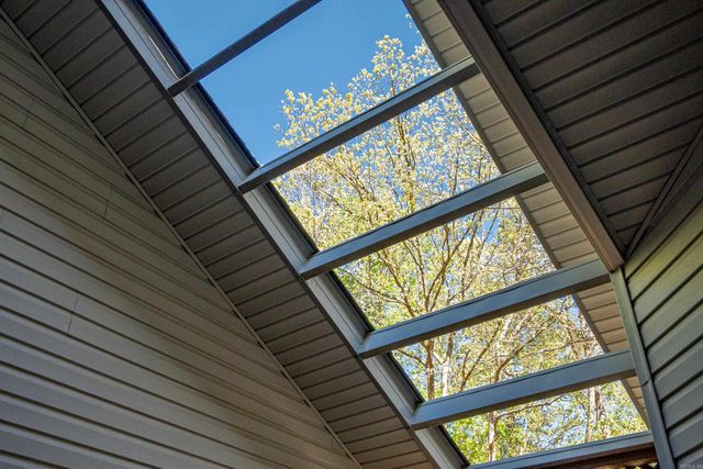 2 Palencia Lane, Hot Springs Village, AR 71909