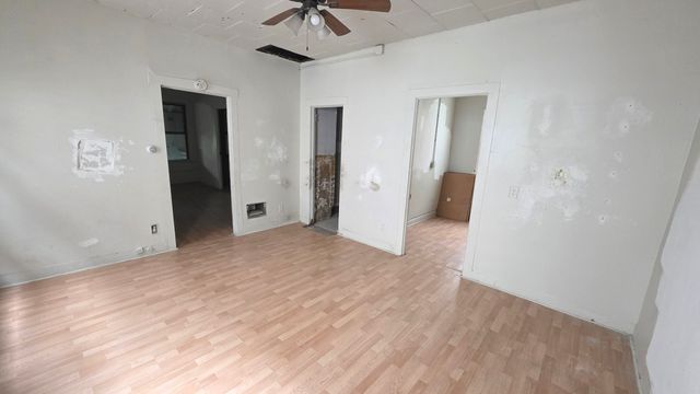 3552 S Halsted Street, Chicago, IL 60609