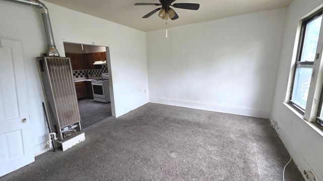 3552 S Halsted Street, Chicago, IL 60609