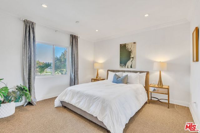 2177 Summitridge Drive, Beverly Hills, CA 90210