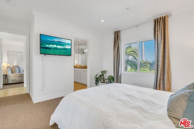 2177 Summitridge Drive, Beverly Hills, CA 90210