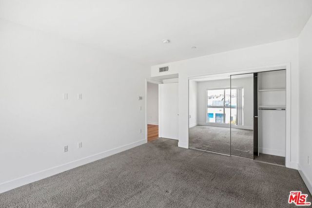 1301 Brockton Avenue ph6, Los Angeles, CA 90025