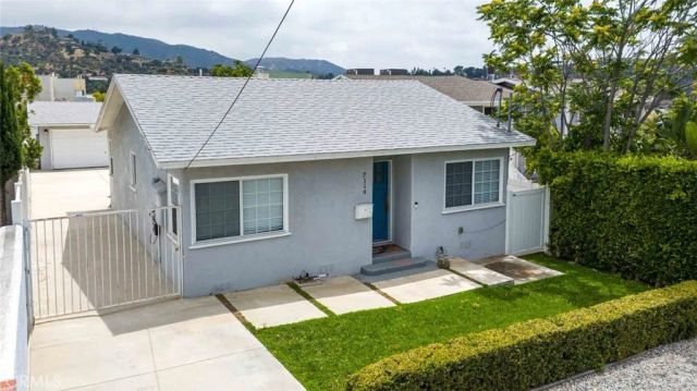 7118 Valmont Street, Tujunga, CA 91042