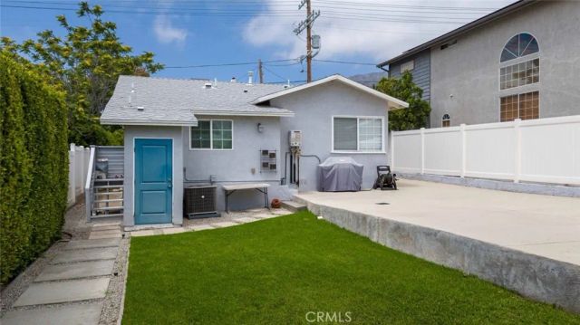 7118 Valmont Street, Tujunga, CA 91042