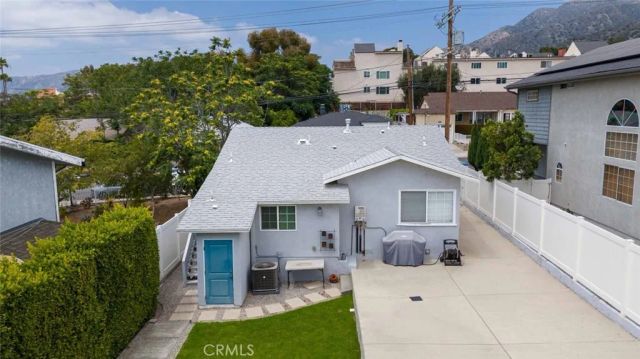 7118 Valmont Street, Tujunga, CA 91042