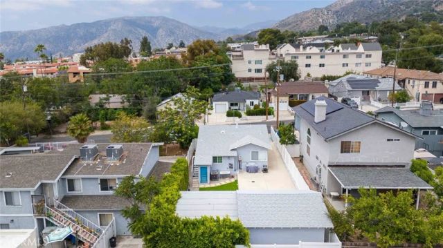 7118 Valmont Street, Tujunga, CA 91042