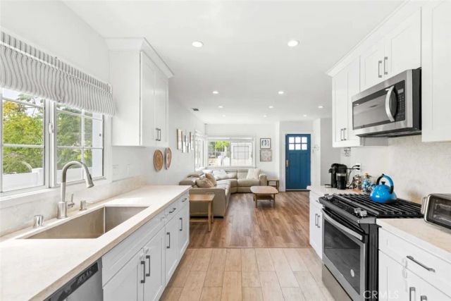 7118 Valmont Street, Tujunga, CA 91042
