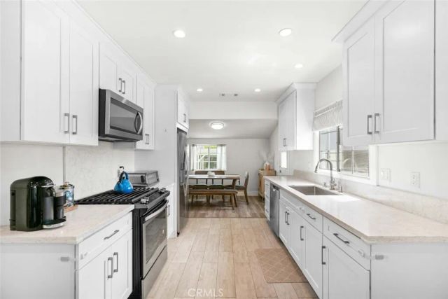 7118 Valmont Street, Tujunga, CA 91042