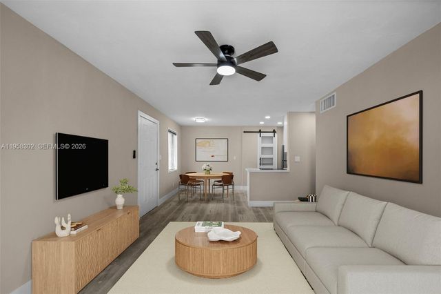 8701 SW 141st St A7, Palmetto Bay, FL 33176