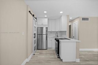 8701 SW 141st St A7, Palmetto Bay, FL 33176