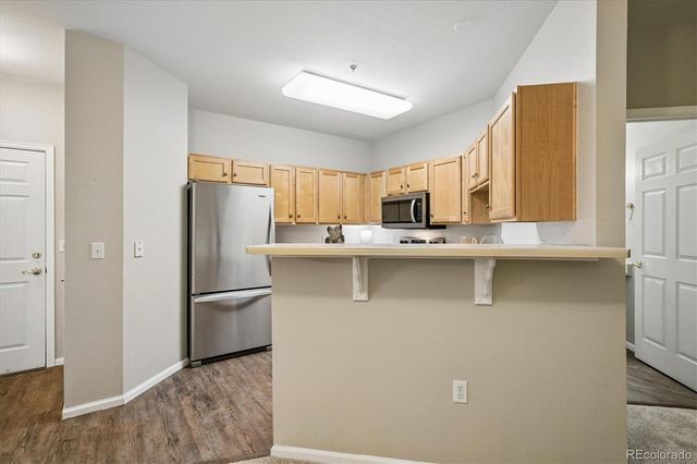 2894 W Riverwalk Circle B211, Littleton, CO 80123