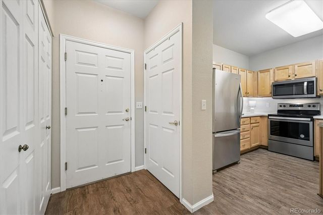 2894 W Riverwalk Circle B211, Littleton, CO 80123