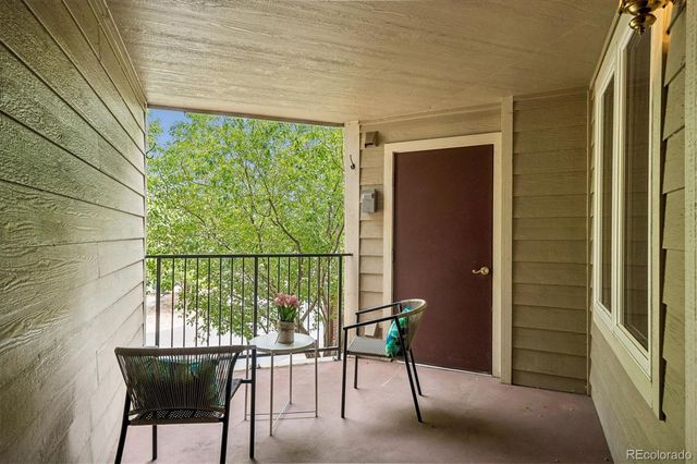 2894 W Riverwalk Circle B211, Littleton, CO 80123