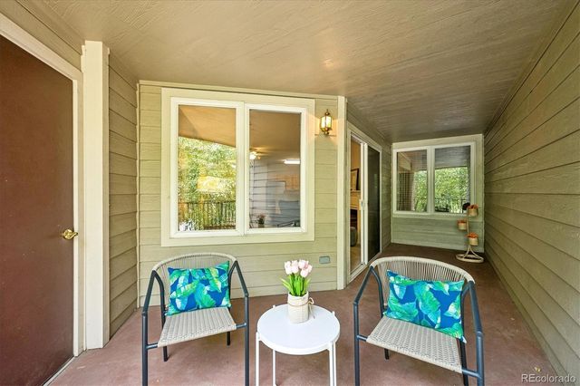 2894 W Riverwalk Circle B211, Littleton, CO 80123