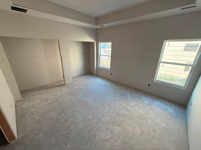8968 E Joshua St, Bel Aire, KS 67226