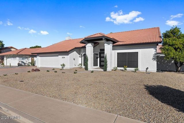 2654 E Kenwood Street, Mesa, AZ 85213
