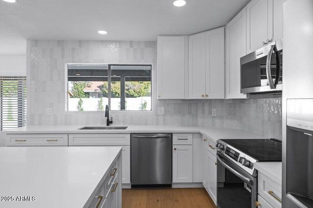 2654 E Kenwood Street, Mesa, AZ 85213