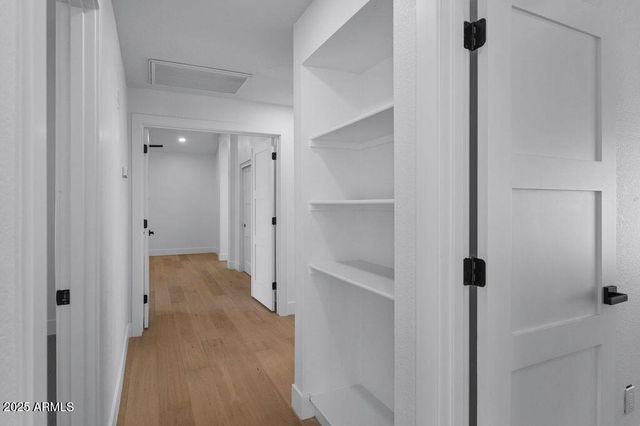 2654 E Kenwood Street, Mesa, AZ 85213