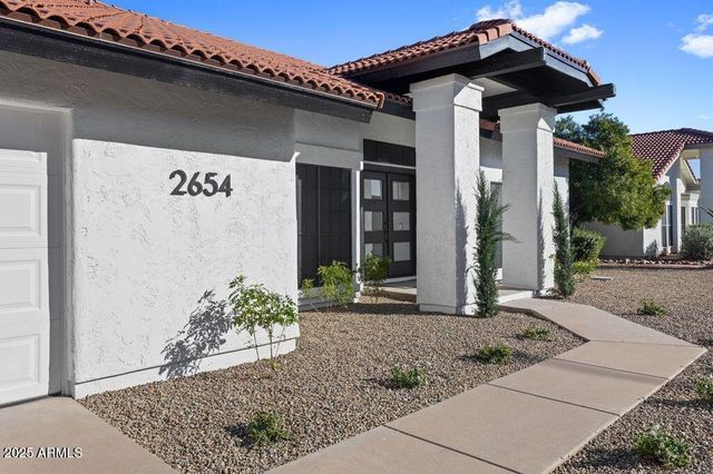 2654 E Kenwood Street, Mesa, AZ 85213