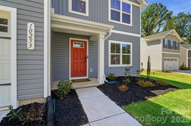 10253 Florentine Way, Charlotte, NC 28214
