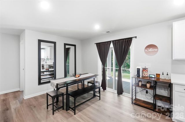10253 Florentine Way, Charlotte, NC 28214