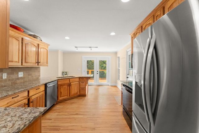 188 Marion Lane, Sautee Nacoochee, GA 30571