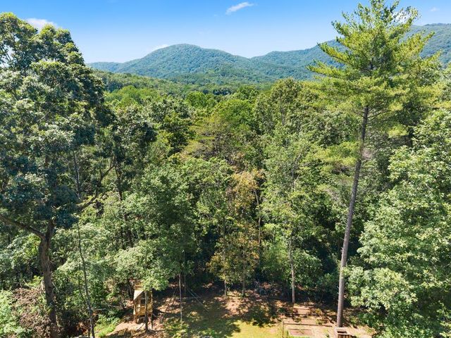 188 Marion Lane, Sautee Nacoochee, GA 30571