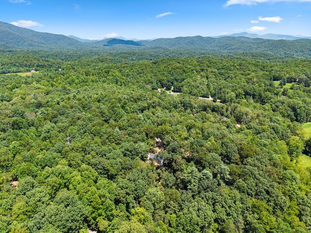 188 Marion Lane, Sautee Nacoochee, GA 30571