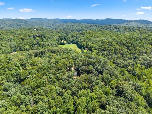 188 Marion Lane, Sautee Nacoochee, GA 30571