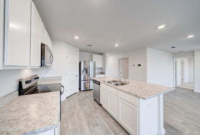 4060 Silver Spur Road, Callaway, FL 32404