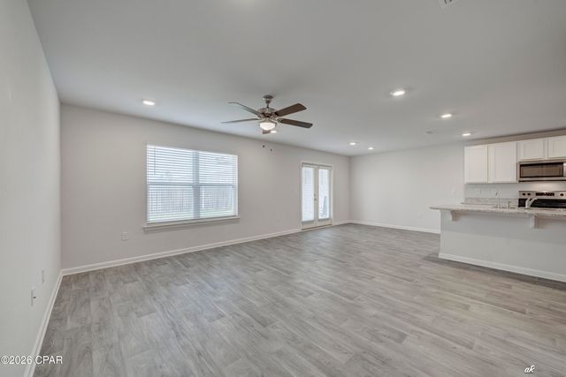 4060 Silver Spur Road, Callaway, FL 32404