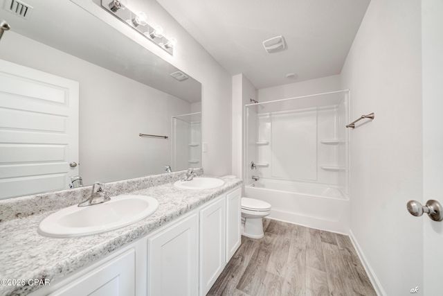 4060 Silver Spur Road, Callaway, FL 32404