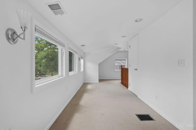 7271 Thomas Drive, Madeira, OH 45243
