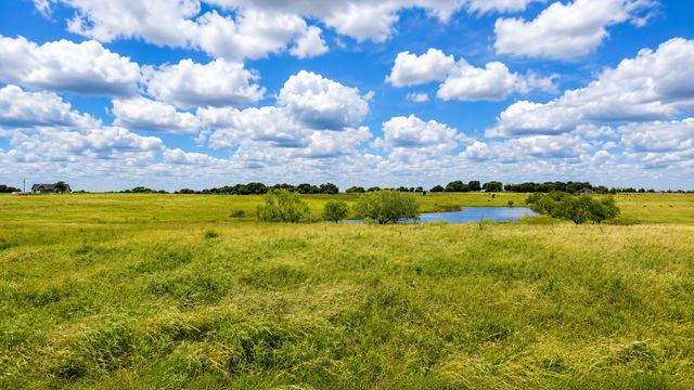 1444 County Road 218, Gainesville, TX 76240