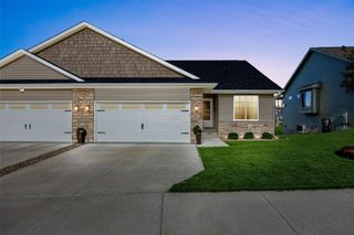 703 Creekside Drive, Tiffin, IA 52340