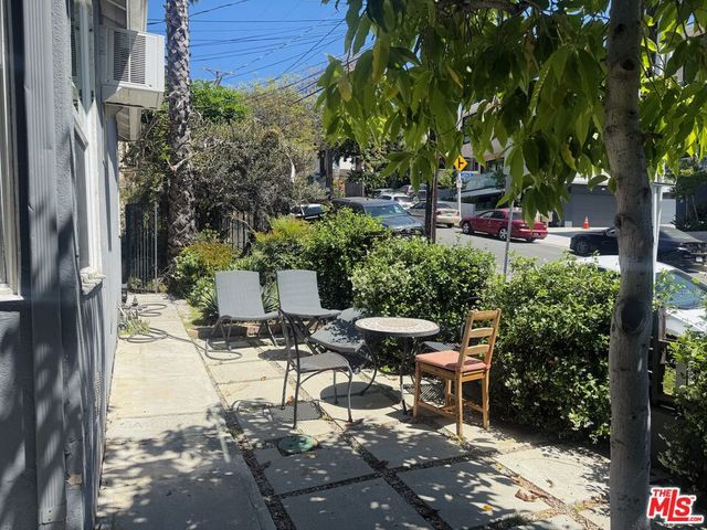 1313 Douglas Street, Los Angeles, CA 90026